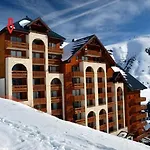 La Belle Vue Les 2 Alpes Apartment